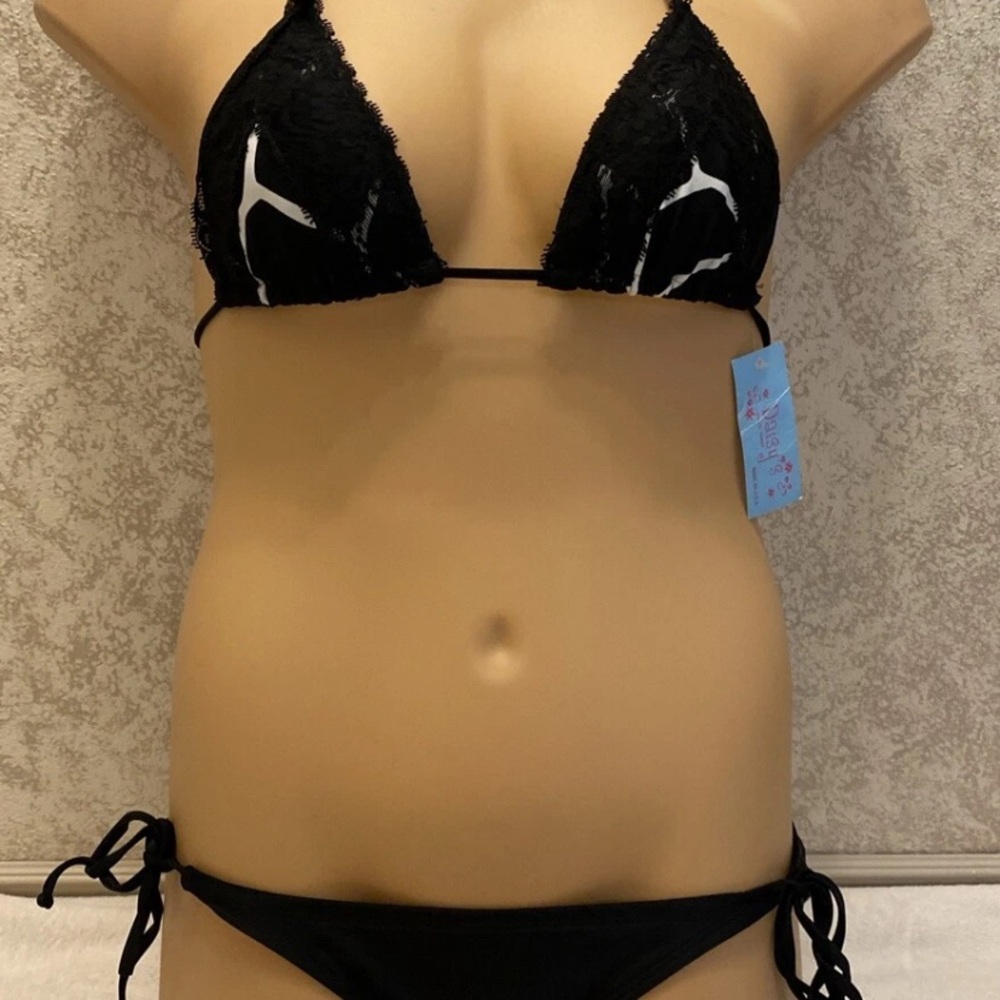 Dippin' Daisy's Black and White Lace Bikini Set